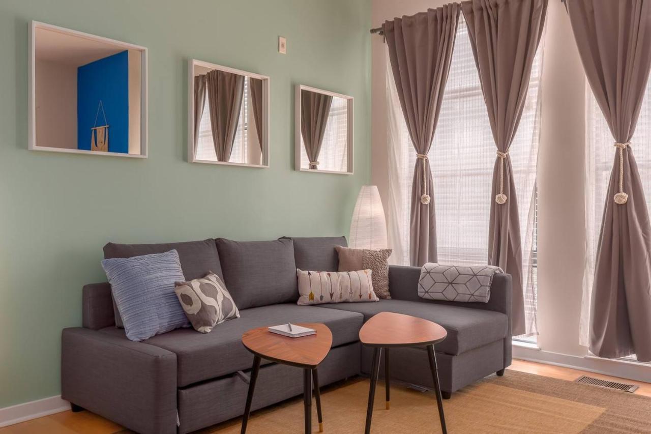 Trifecta 10 Min Walk To 7th St Market Superhost Apartment